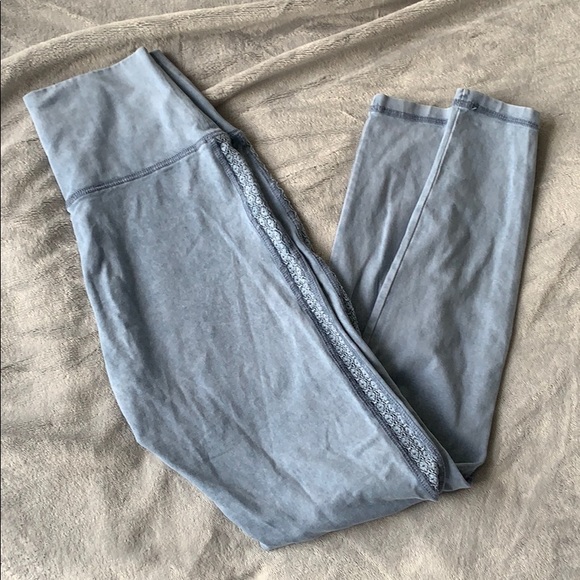 Aerie high rise baby blue leggings - Picture 1 of 5